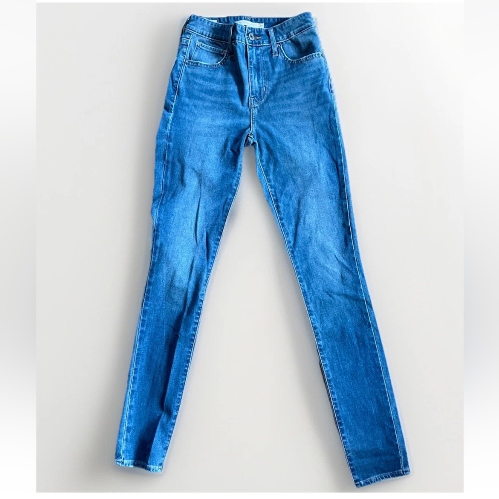 Levi’s 721 High Rise Skinny Jeans Women’s Size 24 Medium Wash Stretch Denim